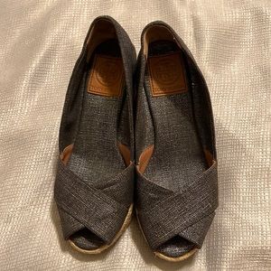 Tory Burch pre owned sz 6B